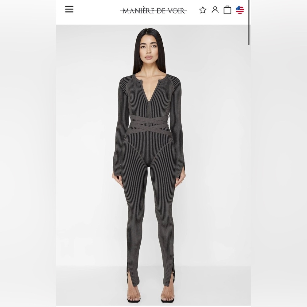 KNITTED TWO TONE JUMPSUIT WITH BELT - GREY/BLACK